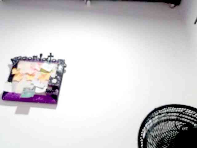 PetiteIvoryqueens webcam