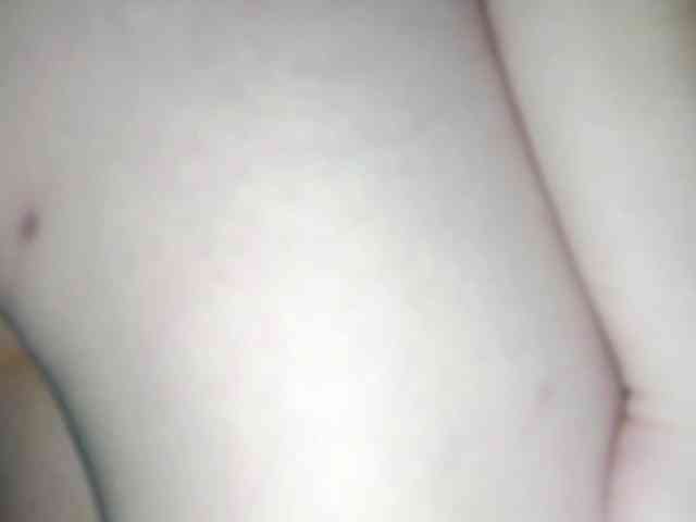 PetiteIvoryqueens webcam