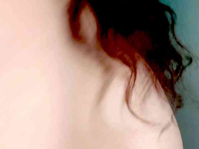 PetiteIvoryqueens webcam