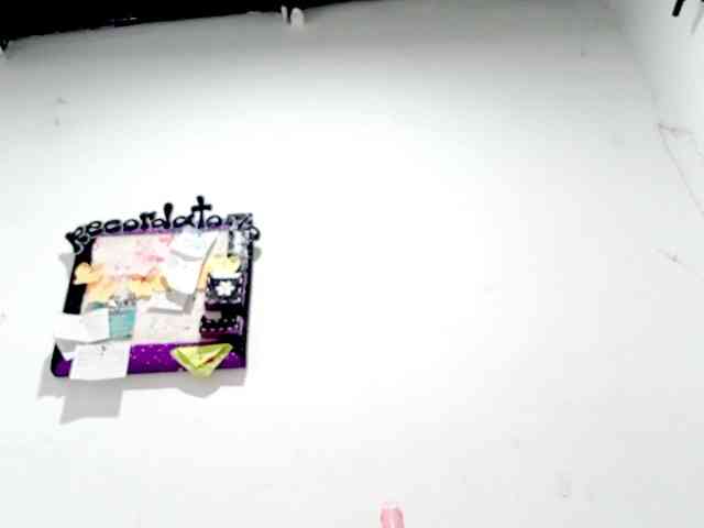 PetiteIvoryqueens webcam