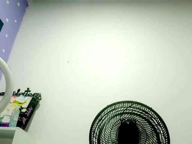 PetiteIvoryqueens PetiteIvoryqueens