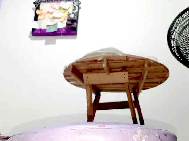 PetiteIvoryqueens webcam