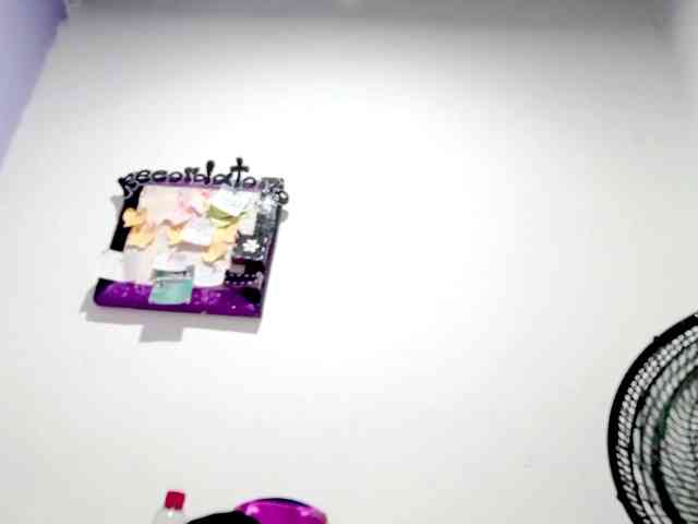 PetiteIvoryqueens webcam