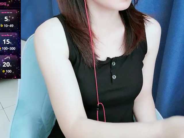 Cassie000771's BongaCams show and profile