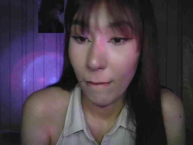 RomaineVerma webcam