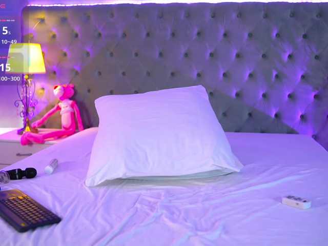 NatalieDelices's BongaCams show and profile