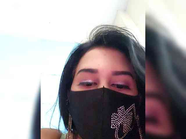 LisaAn1 webcam