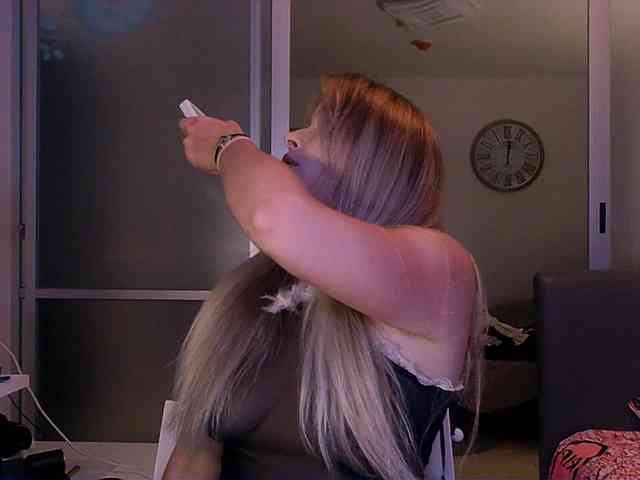 EvaJayas webcam