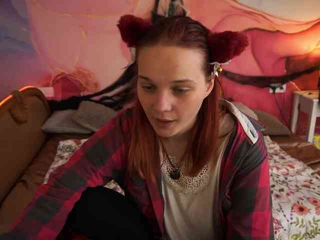 SunShineLolaa webcam