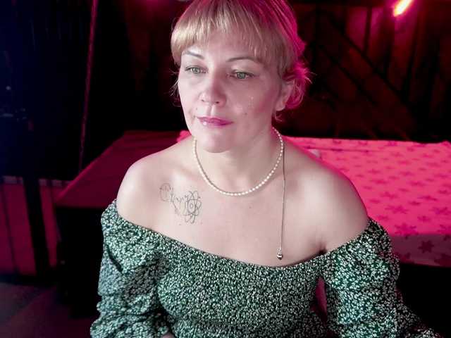 AmaraNights's BongaCams show and profile