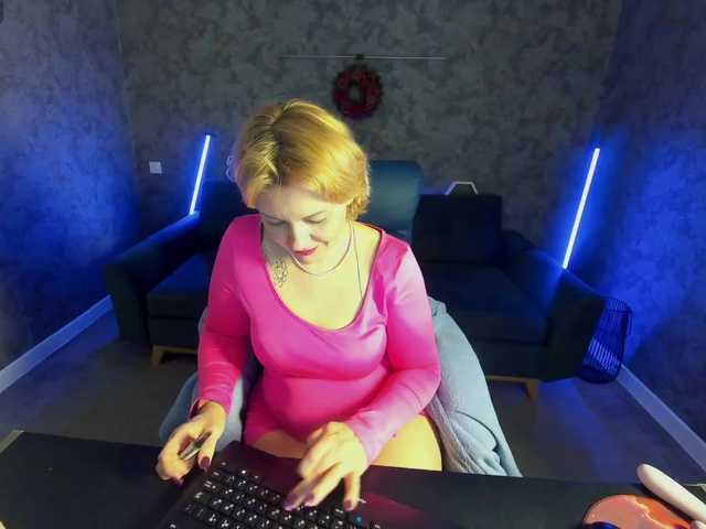 AmaraNights's BongaCams show and profile