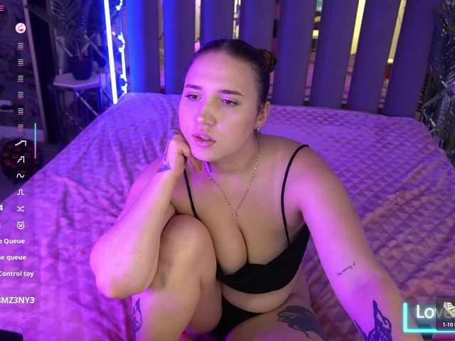  AmiraChase chat room