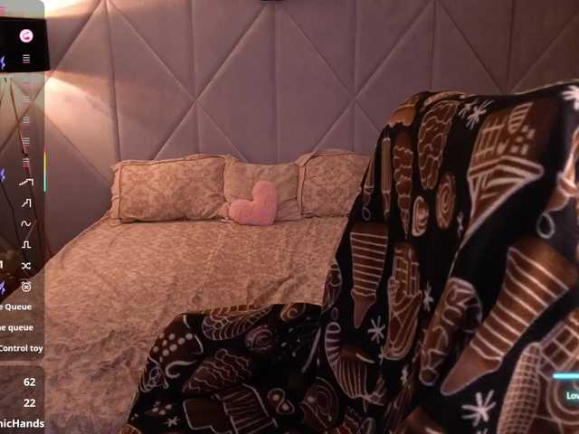 AmiraChase's BongaCams show and profile