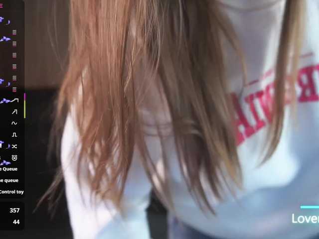 AmiraChase's BongaCams show and profile