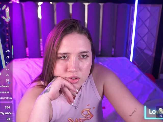 AmiraChase's BongaCams show and profile