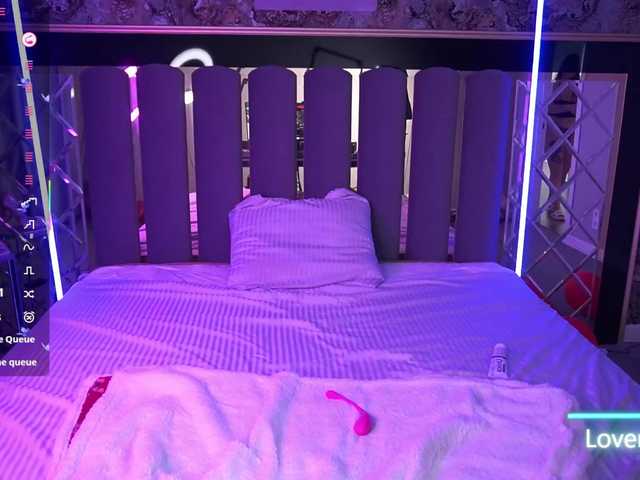 AmiraChase's BongaCams show and profile