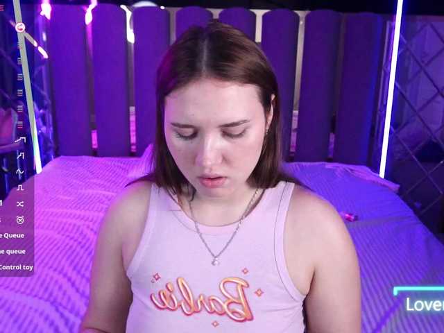 AmiraChase's BongaCams show and profile