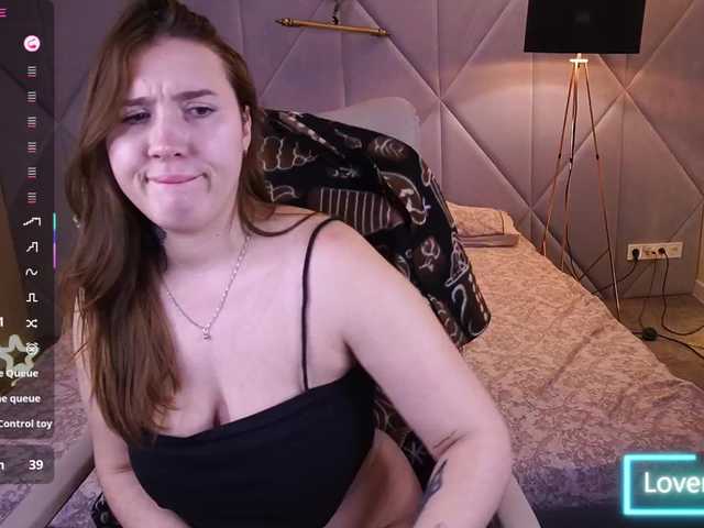 AmiraChase's BongaCams show and profile