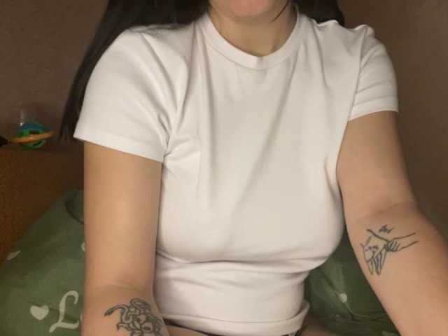  JoannieSweetser chat room