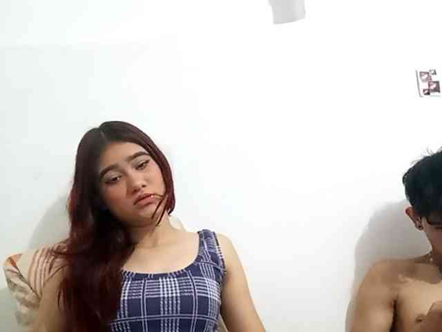 Anya-and-scott1 webcam