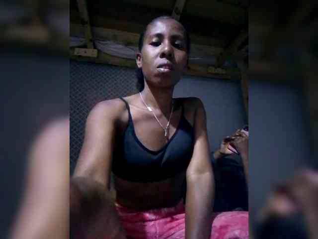 Nathass10 webcam