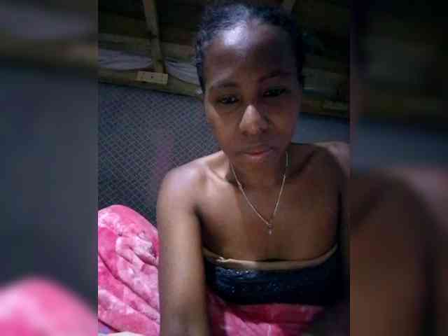 Nathass10 webcam