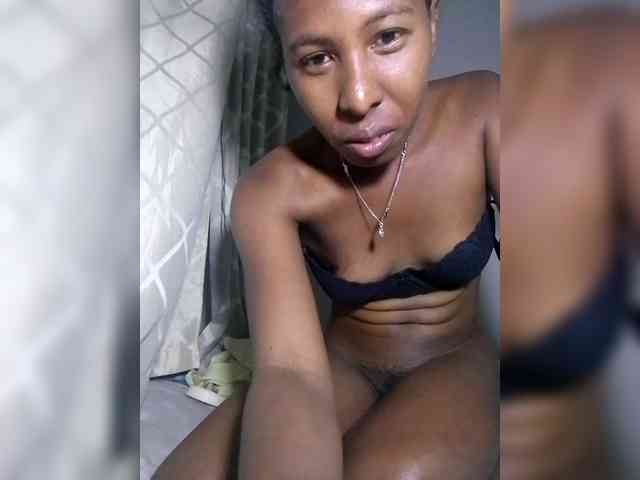 Nathass10 webcam