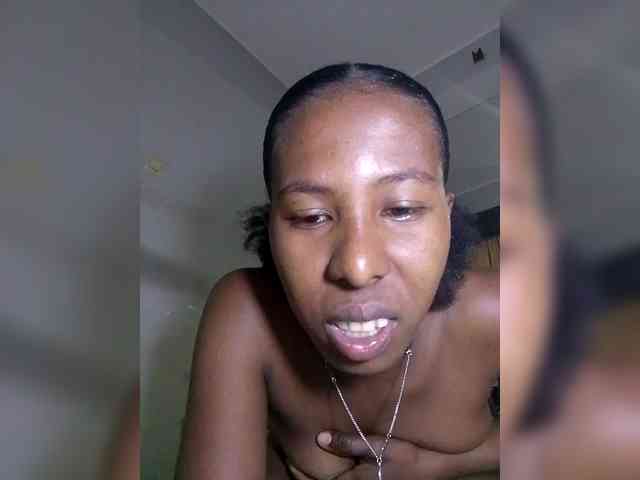 Nathass10 webcam