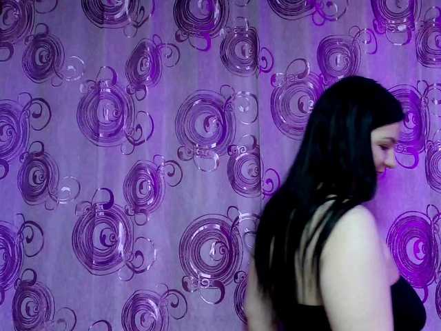 Byahootgyrl's BongaCams show and profile