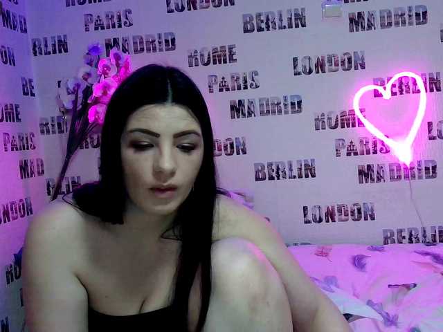 Byahootgyrl's BongaCams show and profile