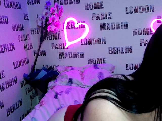 Byahootgyrl's BongaCams show and profile