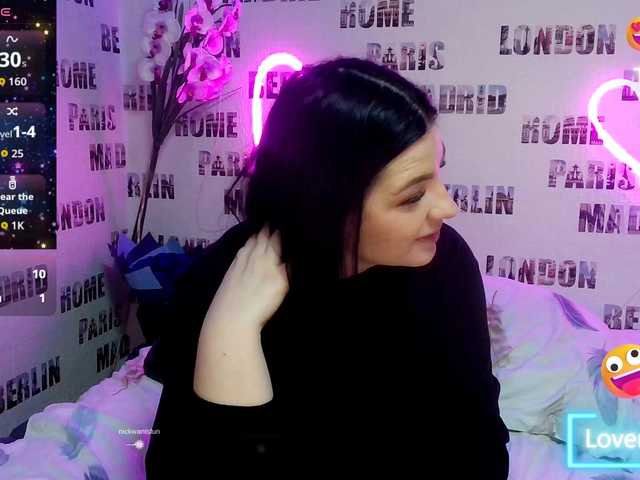 Byahootgyrl's BongaCams show and profile