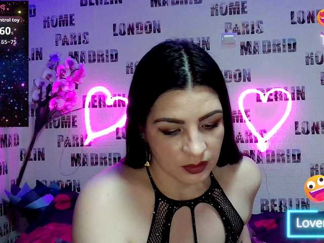 Byahootgyrl's BongaCams show and profile