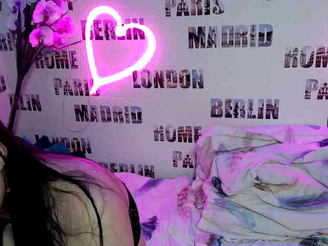 Byahootgyrl Byahootgyrl