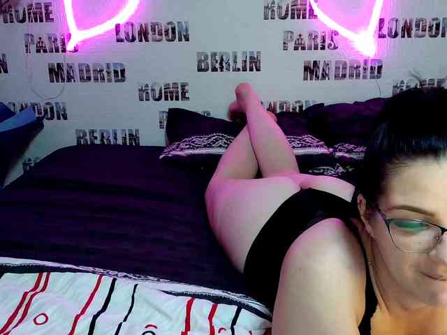 Byahootgyrl Byahootgyrl