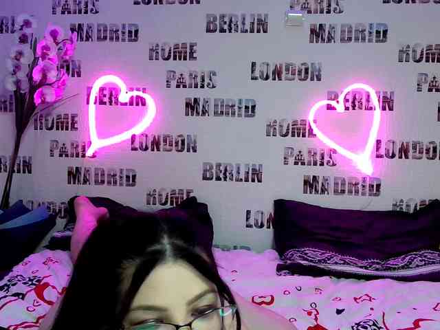 Byahootgyrl Byahootgyrl