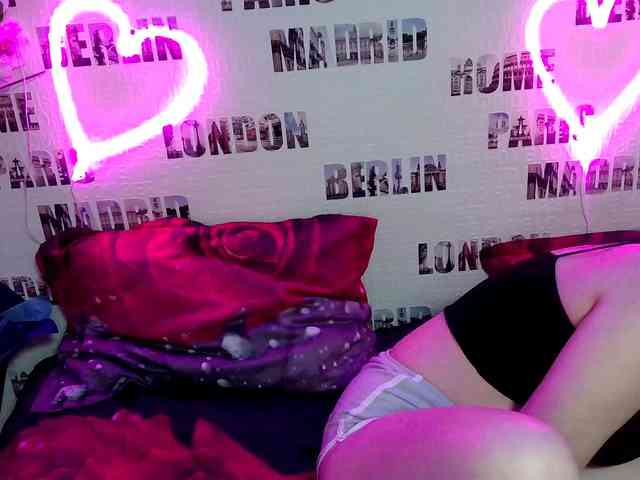 Byahootgyrl Byahootgyrl