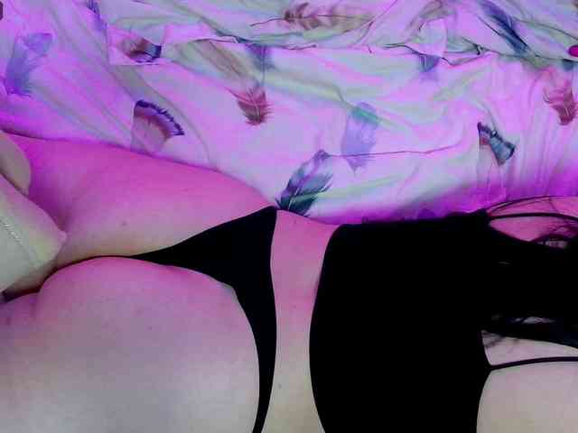 Byahootgyrl Byahootgyrl