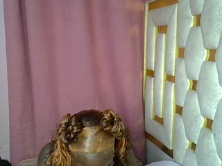 Petitelunar Porn Show