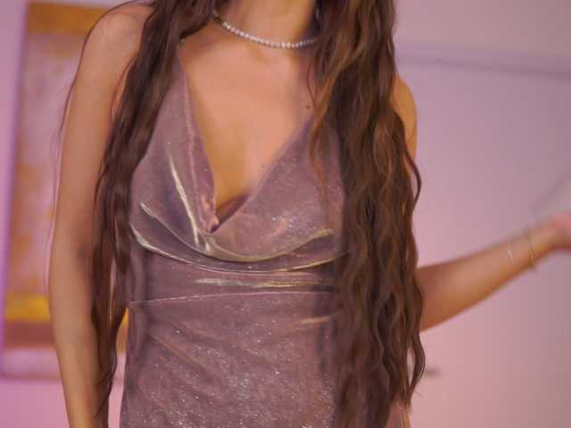 AishaBee's BongaCams show and profile