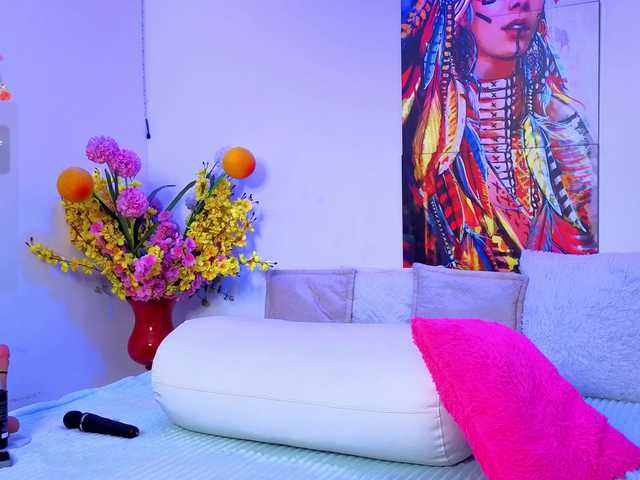 Misskarla's BongaCams show and profile