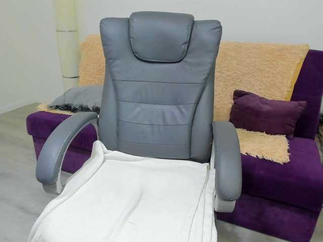 AryaAnna's BongaCams show and profile