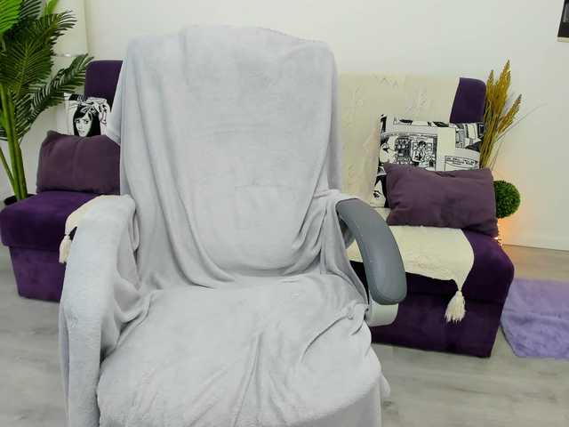 AryaAnna's BongaCams show and profile