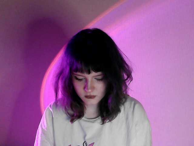 Lunette's BongaCams show and profile