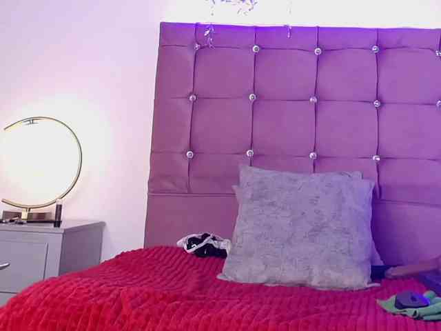 Noami-brown1 Noami-brown1