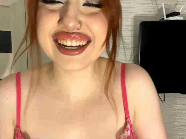 IsabellaHartley webcam