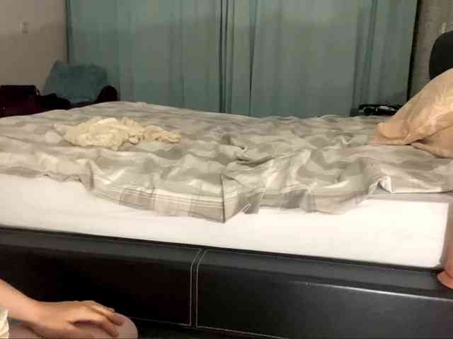 IsabellaHartley webcam