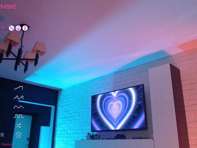 Jade-Lumin's BongaCams show and profile