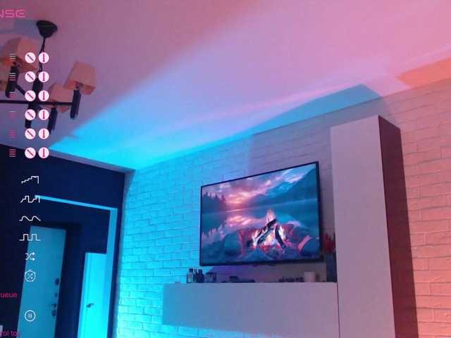 Jade-Lumin's BongaCams show and profile