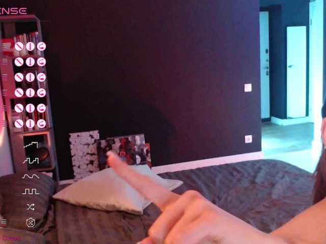 Jade-Lumin's BongaCams show and profile